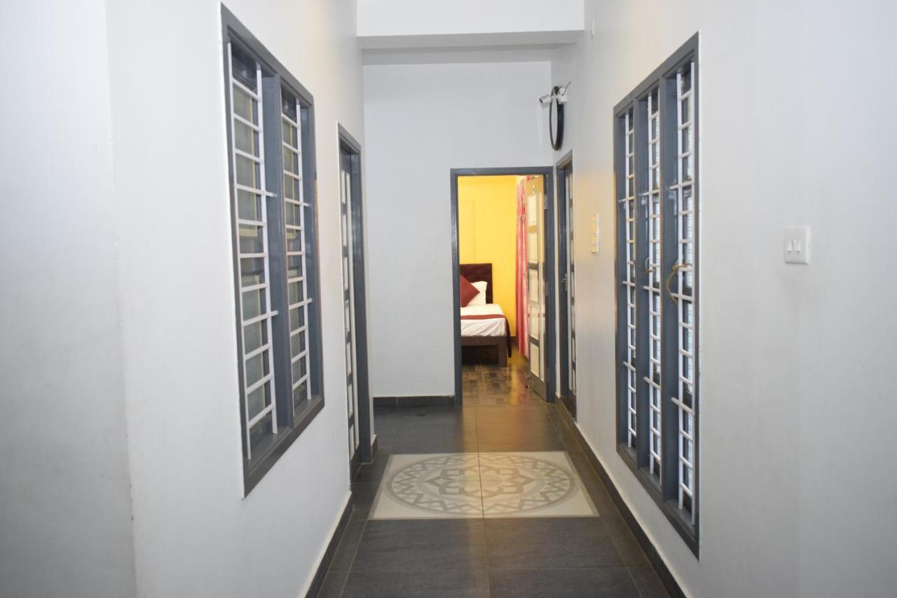 Wind Chimes Hotel Kuilapalayam Екстериор снимка