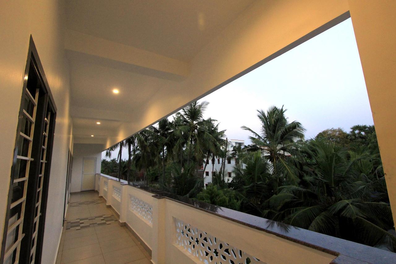 Wind Chimes Hotel Kuilapalayam Екстериор снимка