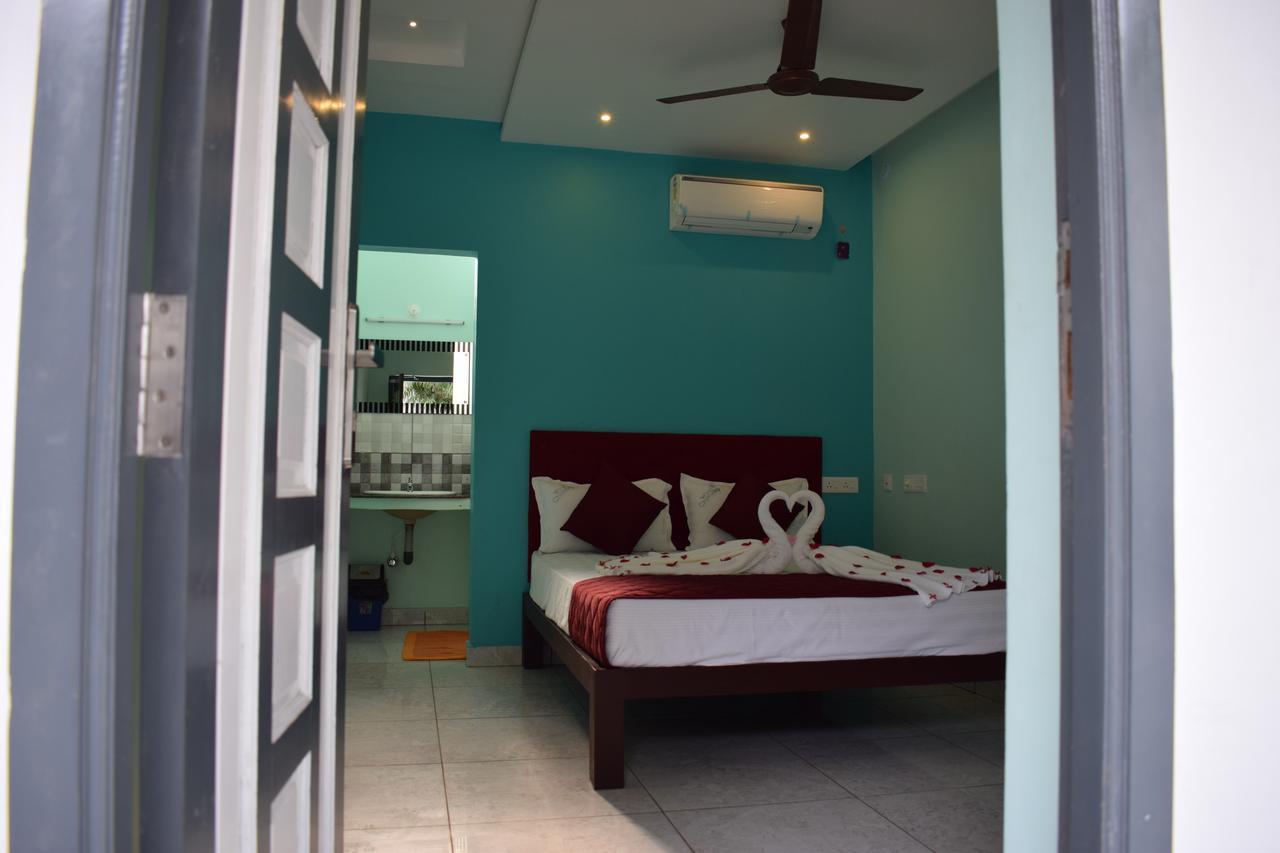 Wind Chimes Hotel Kuilapalayam Екстериор снимка