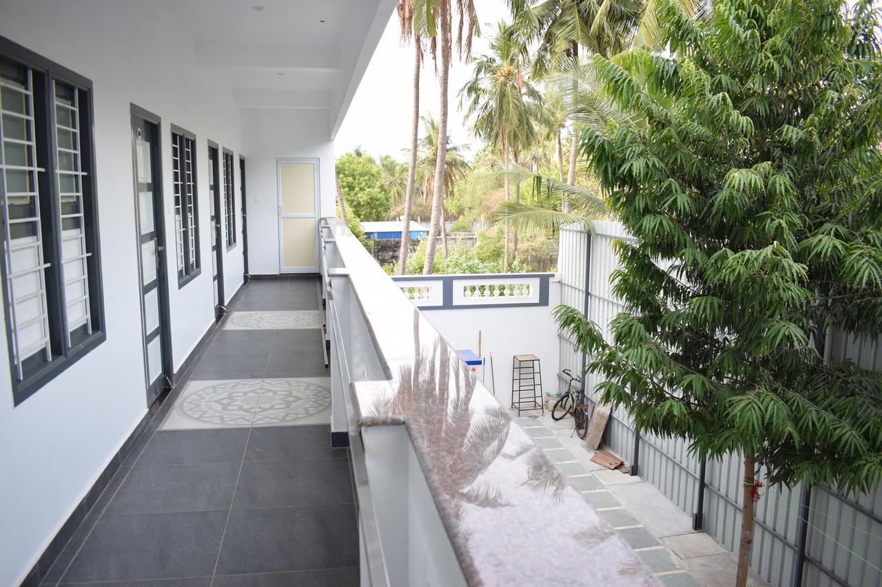 Wind Chimes Hotel Kuilapalayam Екстериор снимка