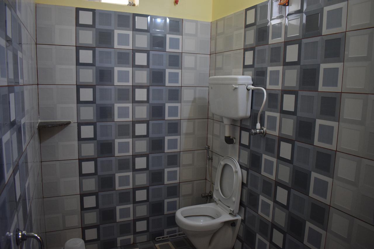Wind Chimes Hotel Kuilapalayam Екстериор снимка